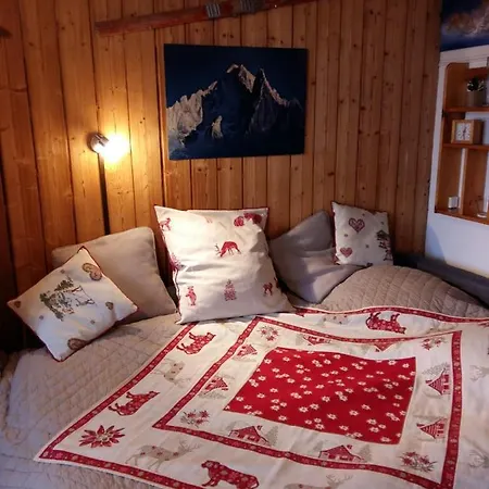 Large Studio In The Center Of